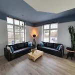 Apartment Große Mit Dachterrasse Am Marktplatz Sassnitz