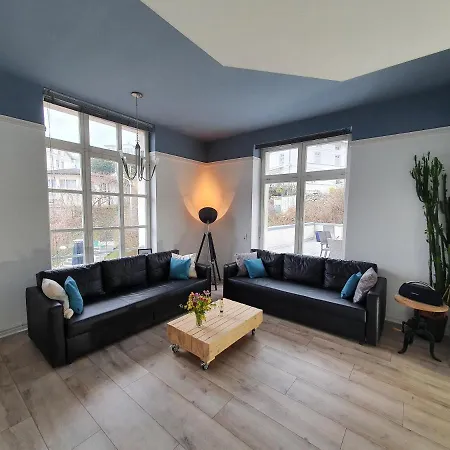 شقة Grosse Mit Dachterrasse Am Marktplatz ساسنيتز