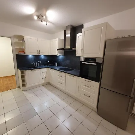 Grosse Mit Dachterrasse Am Marktplatz شقة ساسنيتز