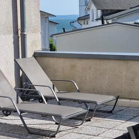 Große Mit Dachterrasse Am Marktplatz